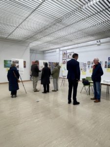 Gallery consultation view